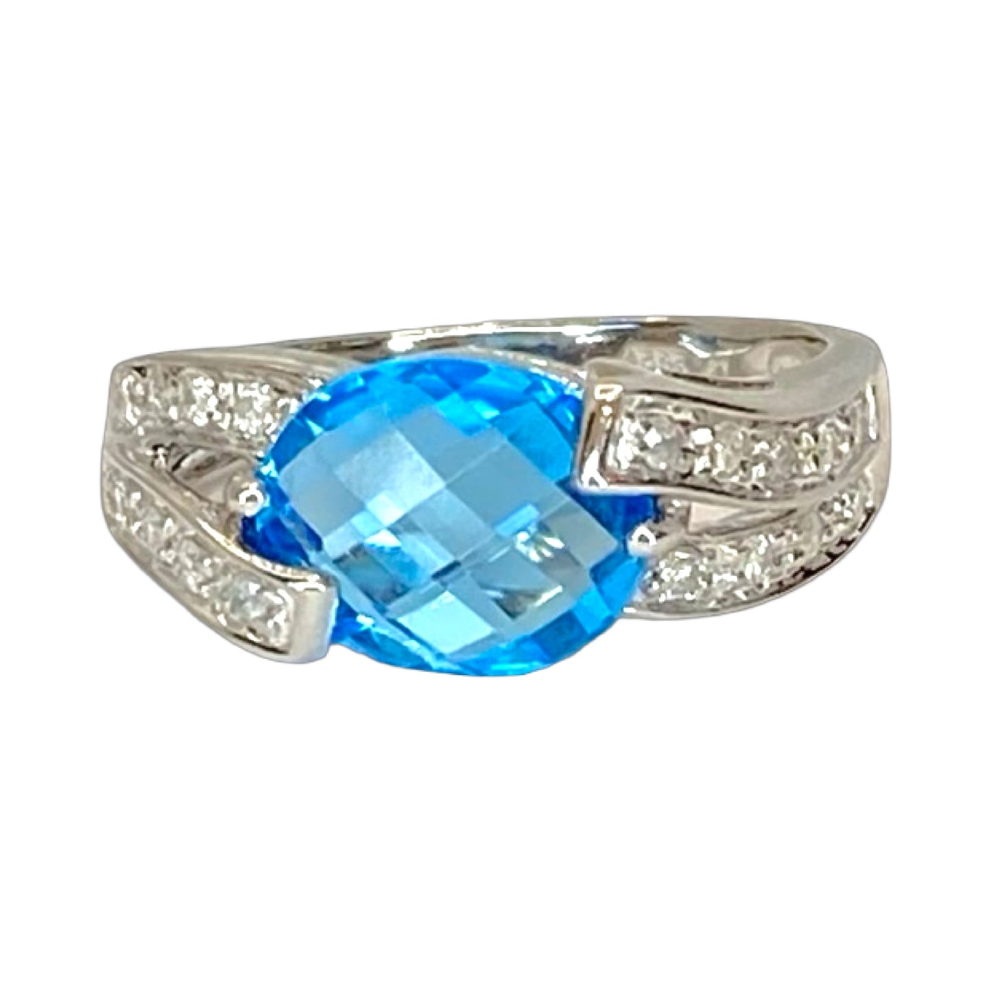 14K White Gold 2.00 Carats Oval Blue Topaz with Diamonds