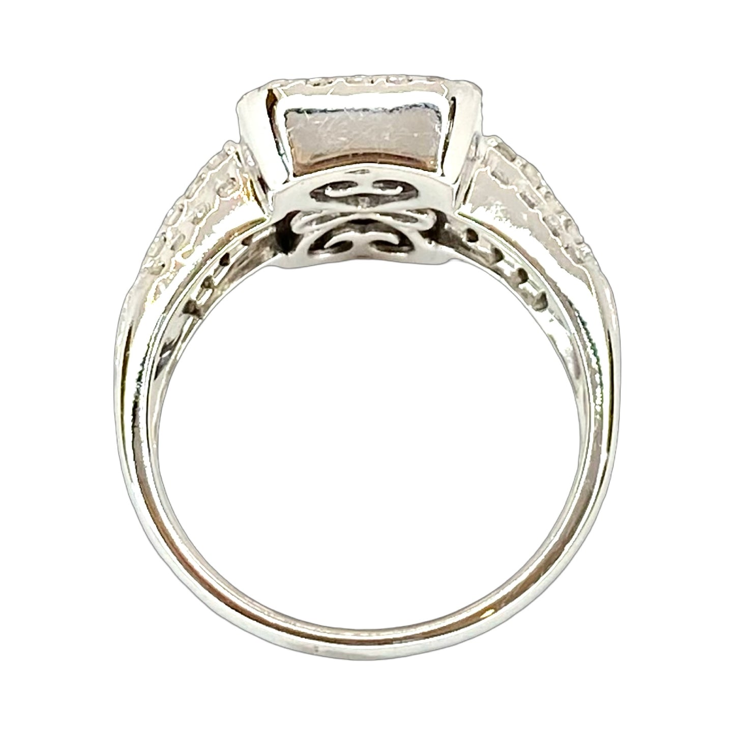18K White Gold Pavè Baguette Diamond Ring 2.35 Carats