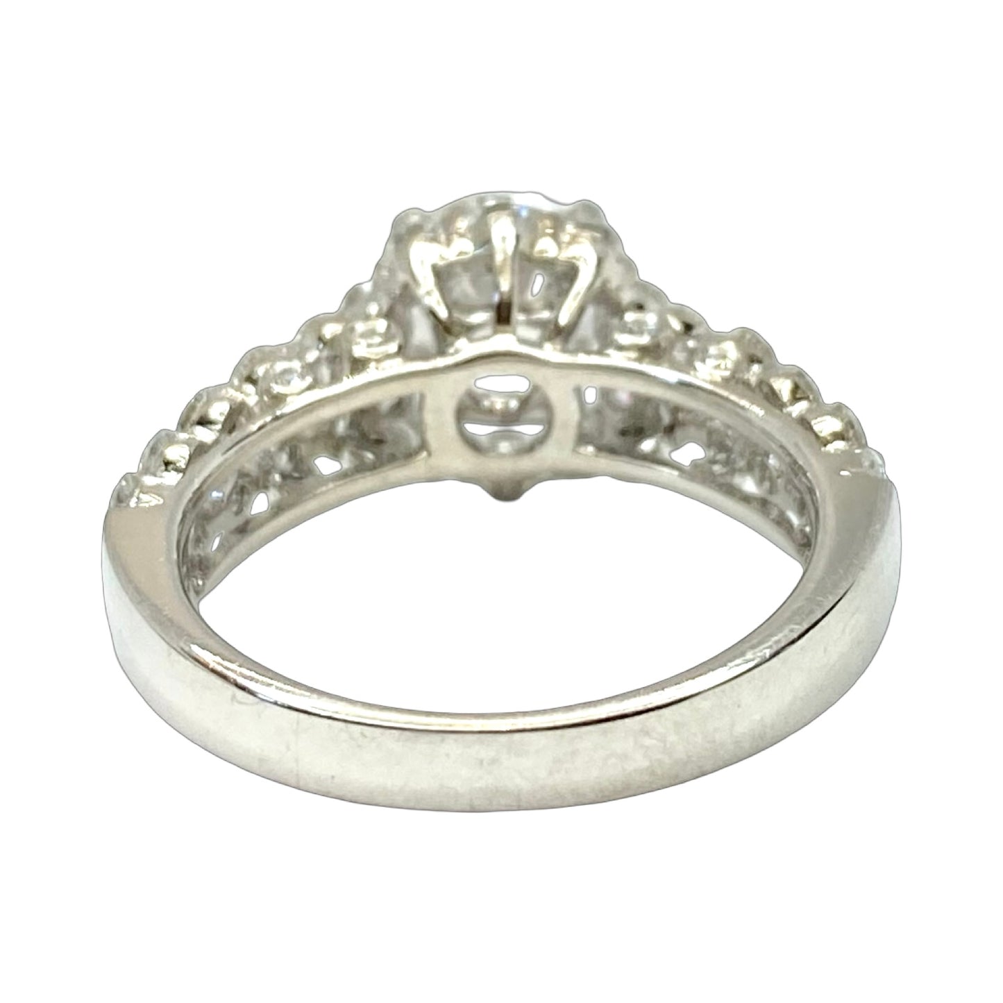 18K White Gold 1.23 Carats Round Diamond Halo Ring