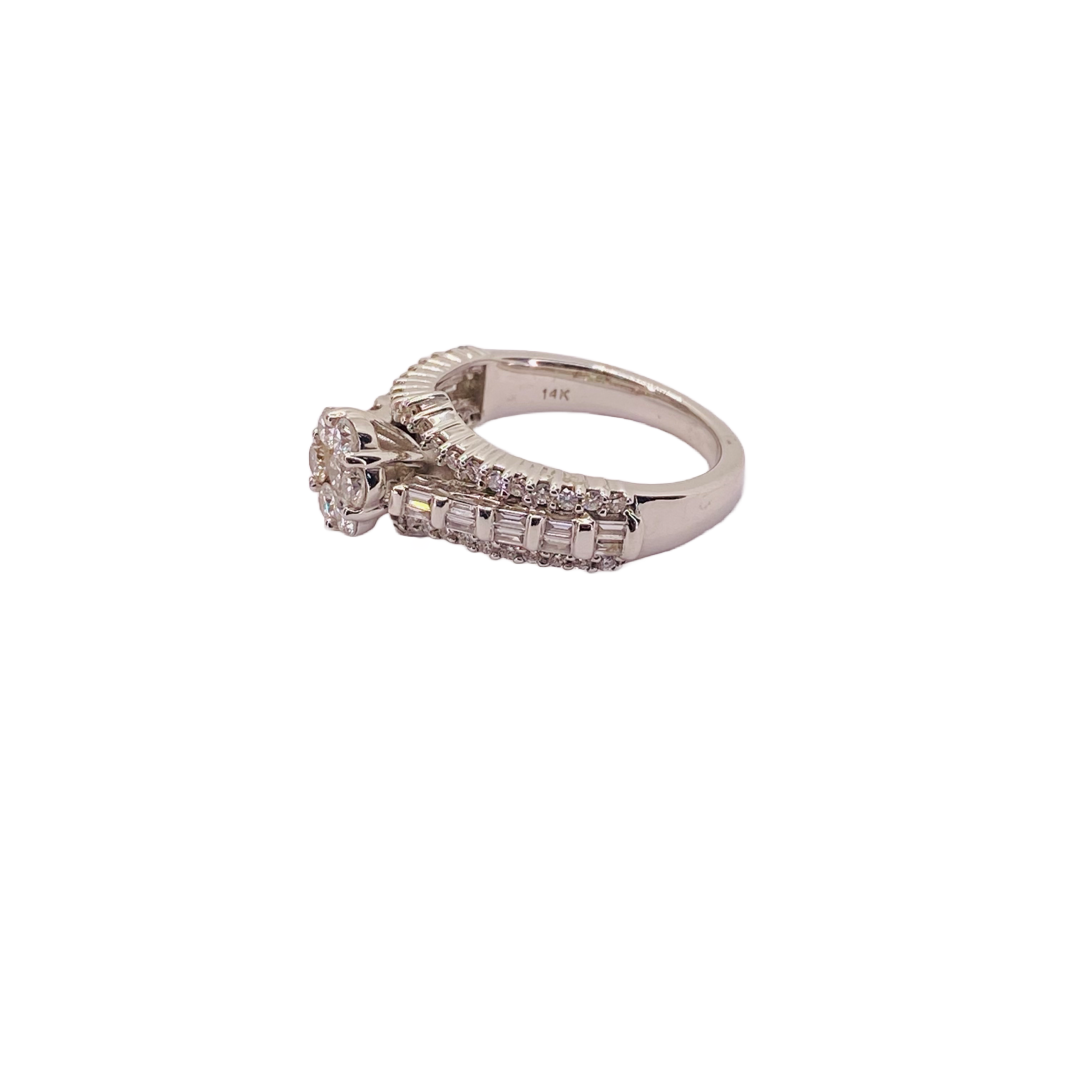 14K White Gold Womens Diamond Ring