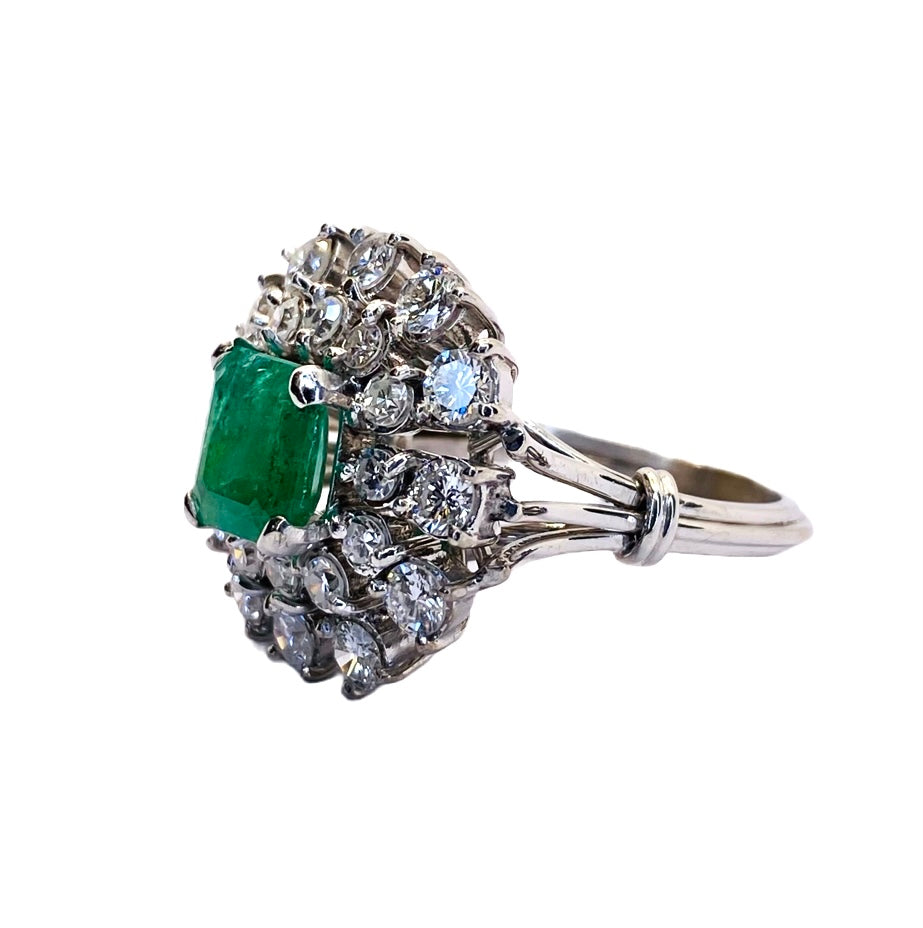 Estate Jewelry 14K White Gold Emerald and Diamond Ring