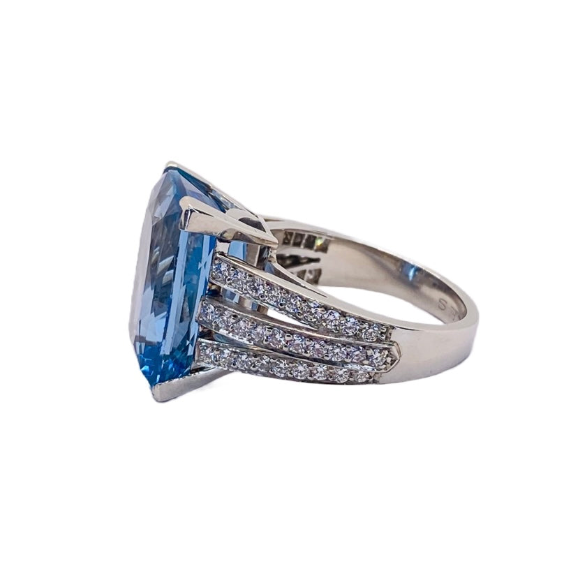 Platinum Aquamarine Ring