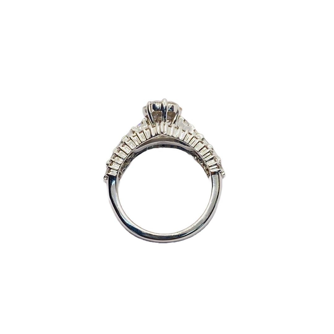 14K White Gold Womens Diamond Ring