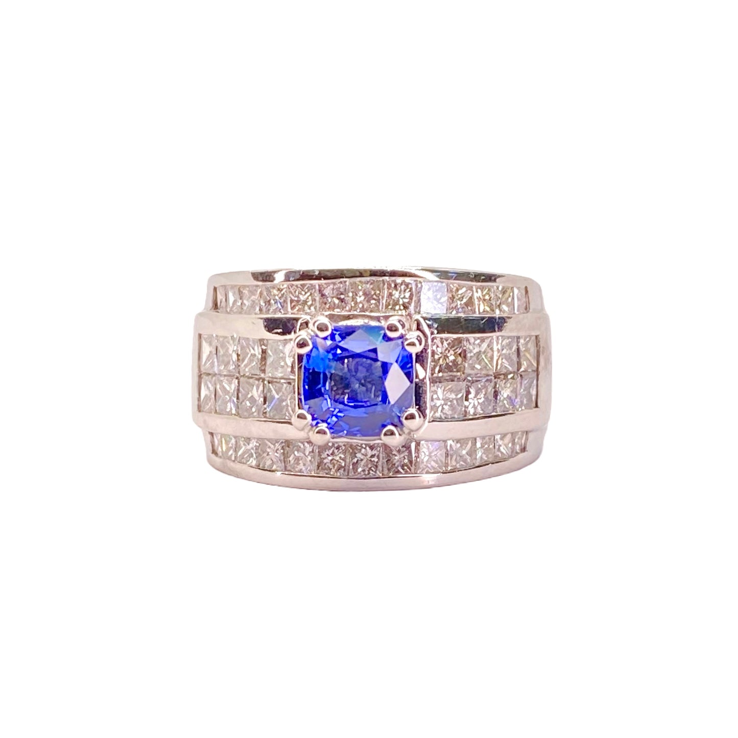 Estate Jewelry 18K White Gold Blue Sapphire Ring