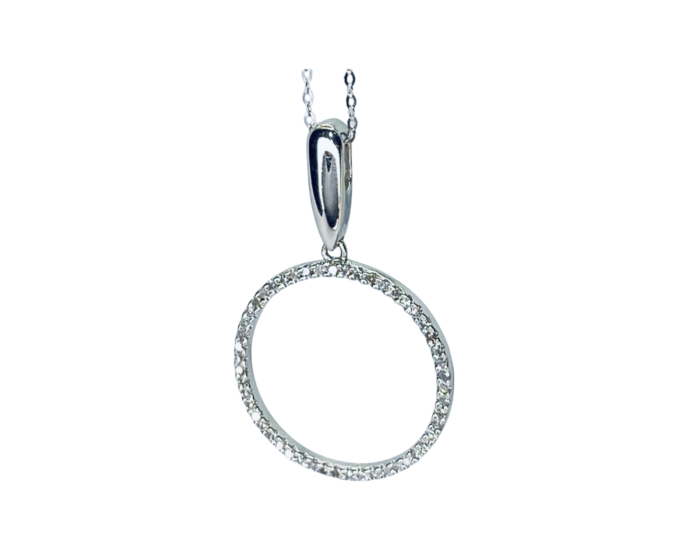 14K White Gold Circle Diamond Pendant