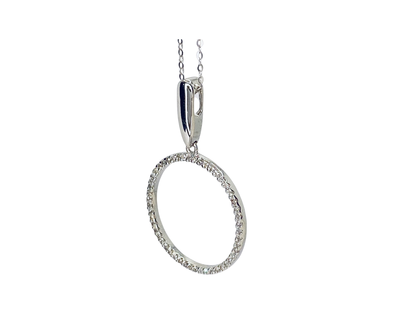 14K White Gold Circle Diamond Pendant