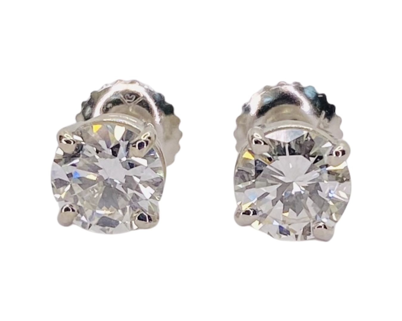 18K White Gold Diamond Stud Earrings